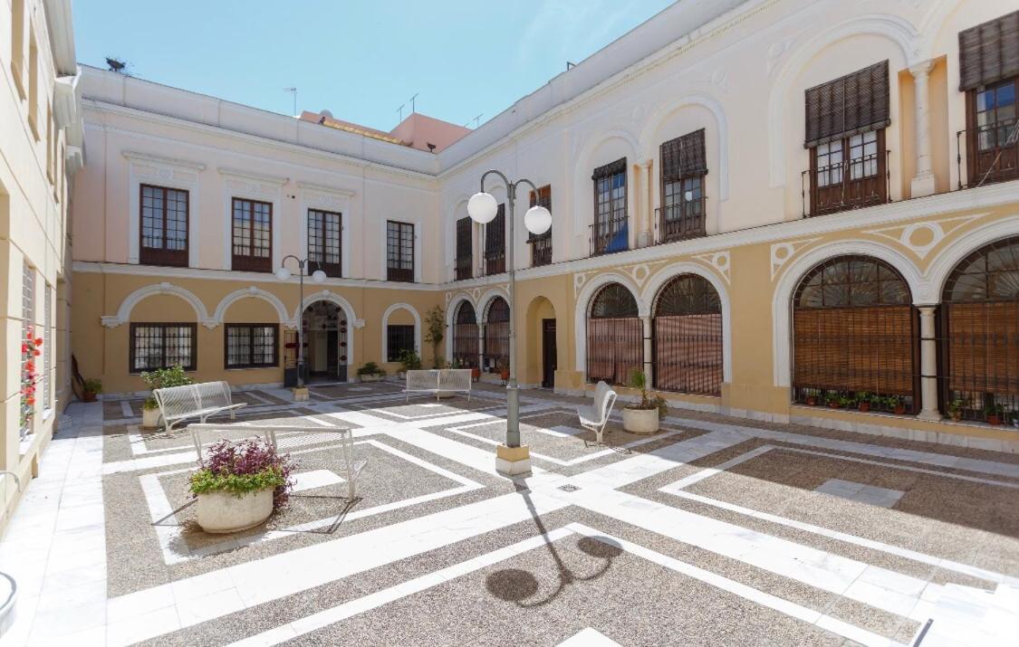Apartamento Semi-Industrial Palacio Castilla Jerez de la Frontera Eksteriør billede